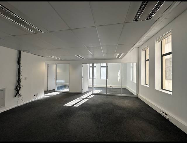 171M² OFFICE TO LET IN CAPE TOWN CITY CENTRE
